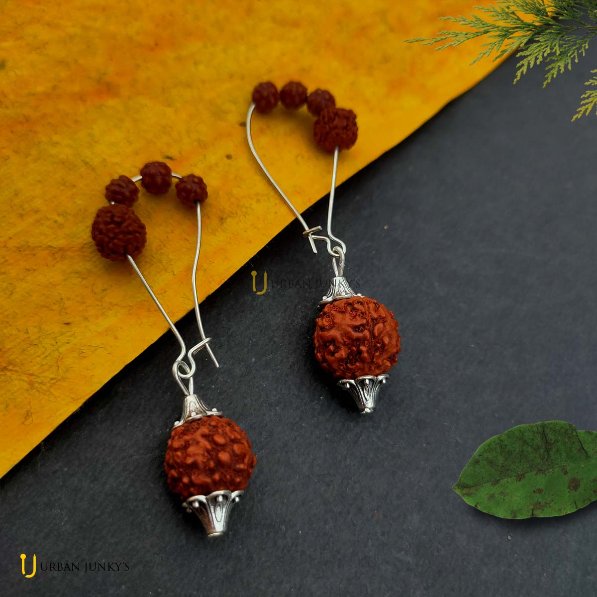 small-rudrakhs-earrings small-rudrakhs-earrings