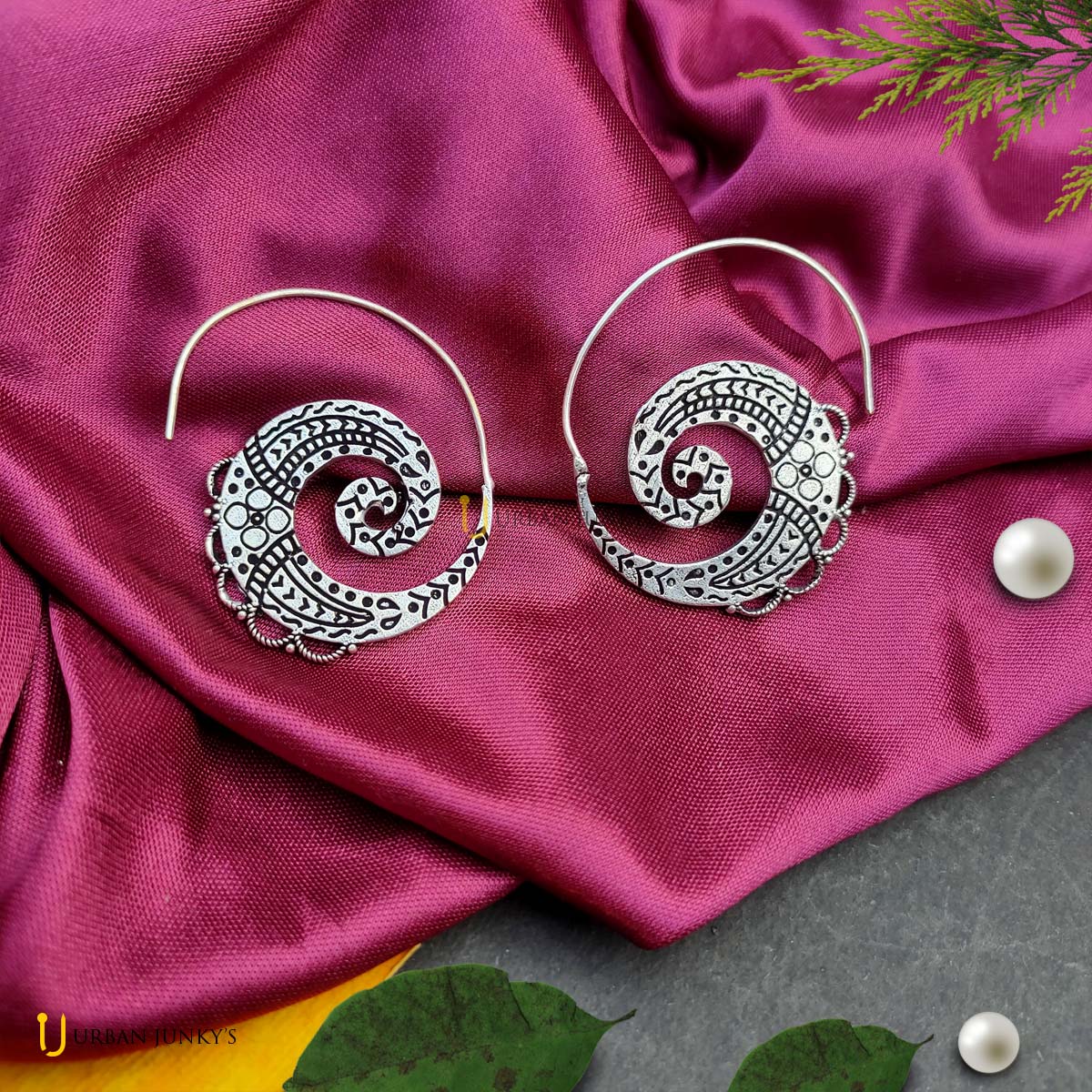 small-oxidised-earrings small-oxidised-earrings