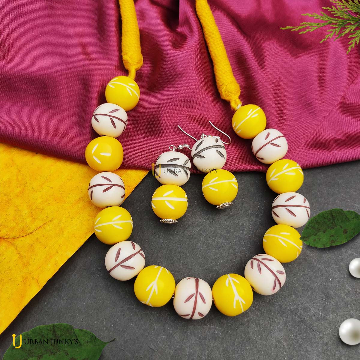 Yellow beads for jewelry on sale making