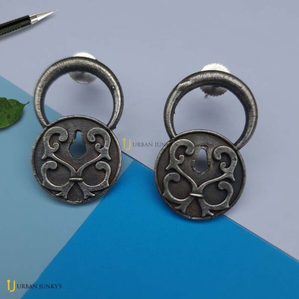 silver replica lock earring stud