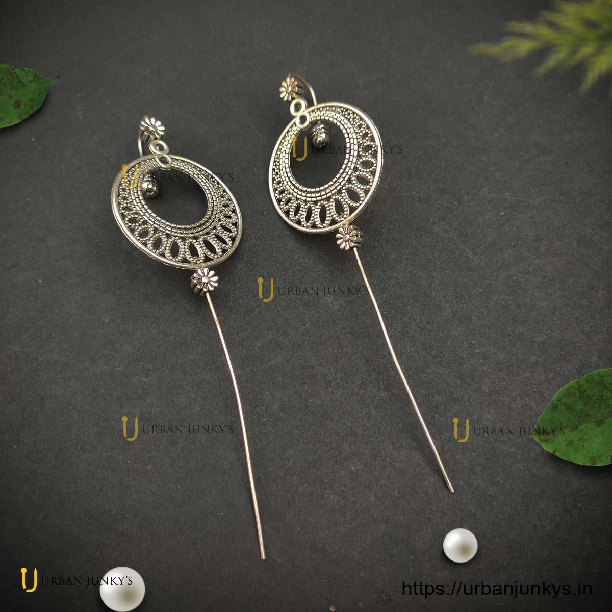 fancy-earrings fancy-earrings