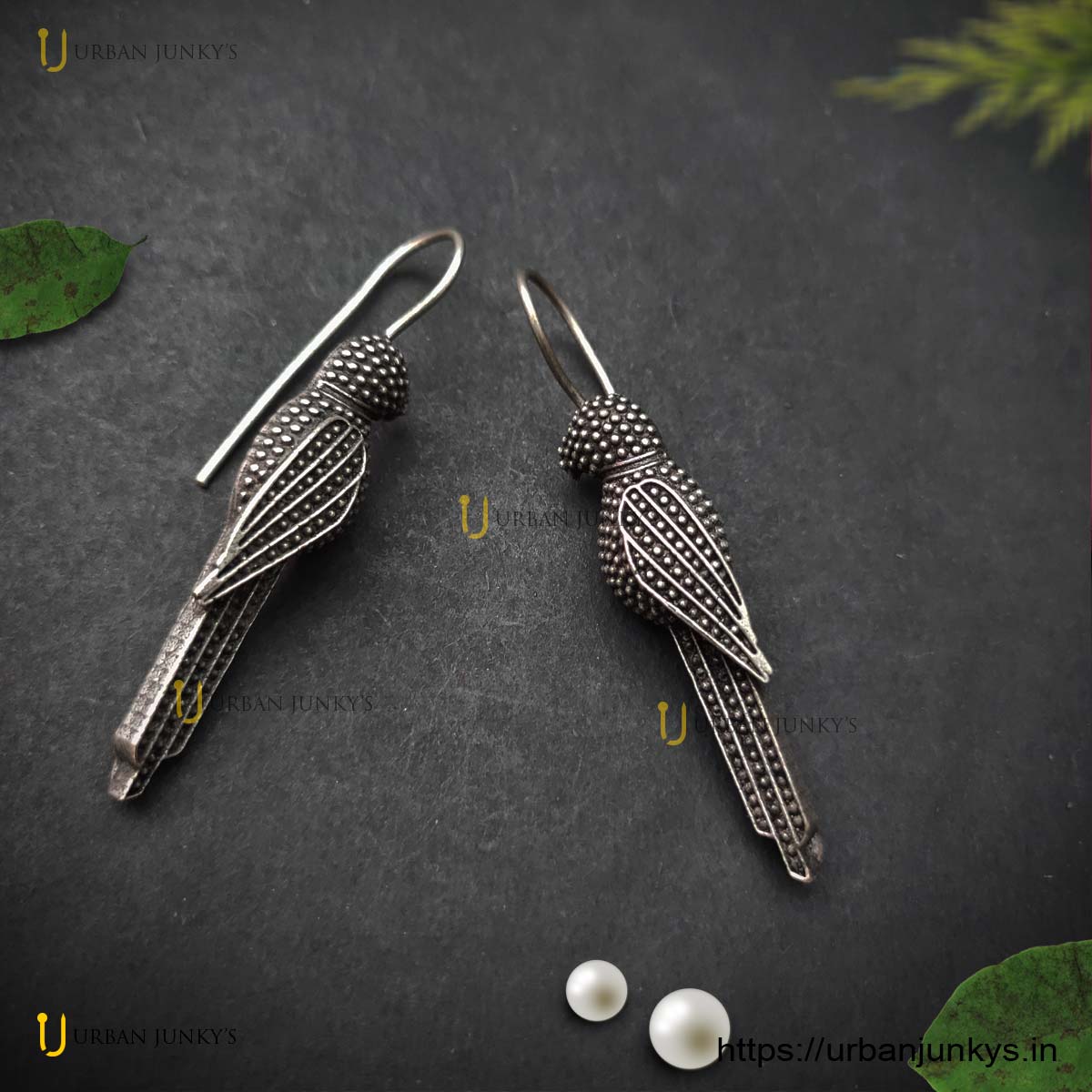 silver-lookalike-parrot-earrings silver-lookalike-parrot-earrings